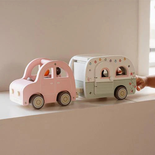 Little Dutch - Macchina con caravan e personaggi