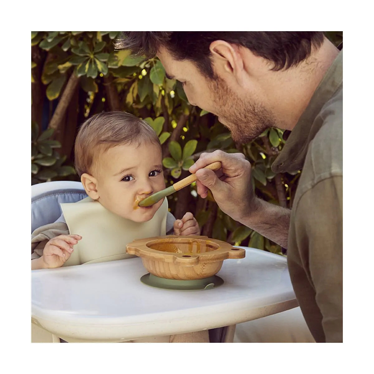 Miniland - Piatto in bambù con ventosa rana + cucchiaio