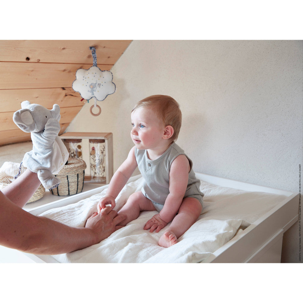 Kaloo - Carillon in tessuto brilla la stellina