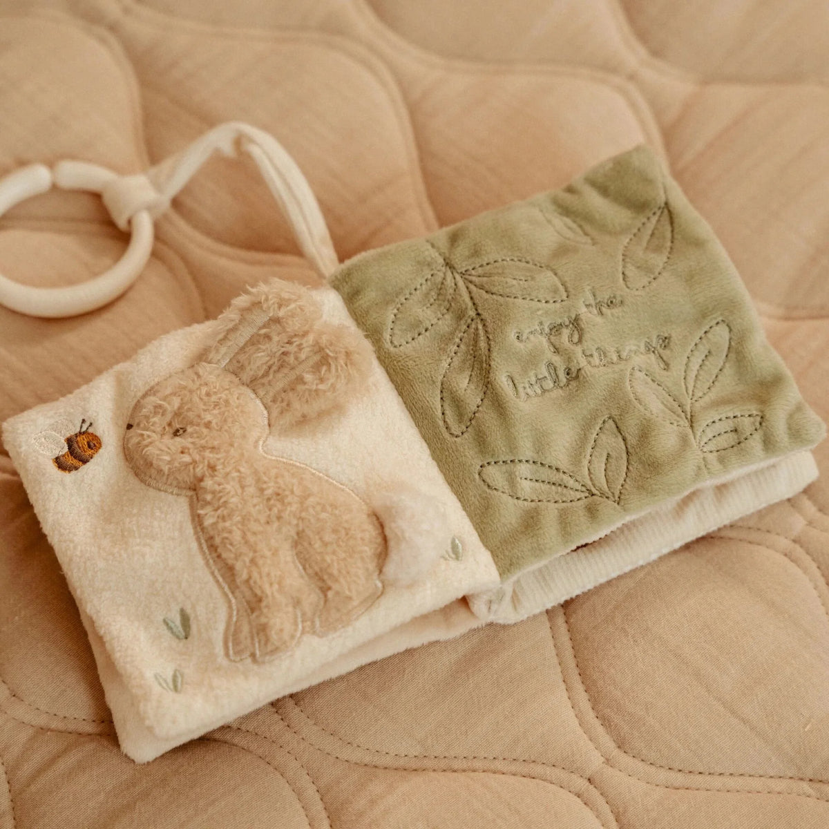 Little Dutch - Libro morbido con gancio da passeggino Little Goose